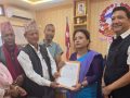 सिन्धुलीका सामुदायिक वनद्वारा प्रधानमन्त्री राहत कोषमा ९ लाख २९ हजार सहयोग सिन्धुलीका सामुदायिक वनद्वारा प्रधानमन्त्री राहत कोषमा ९ लाख २९ हजार सहयोग