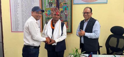 रौतहटका नयाँ सहायक सिडिओ फुयाँलले सम्हाले जिम्मेवारी