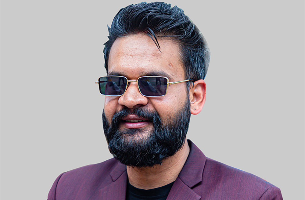 बाढी संकटग्रस्त जिल्ला र स्थानीय तहका जनप्रतिनिधिसँग छलफल गर्दै प्रधानमन्त्री