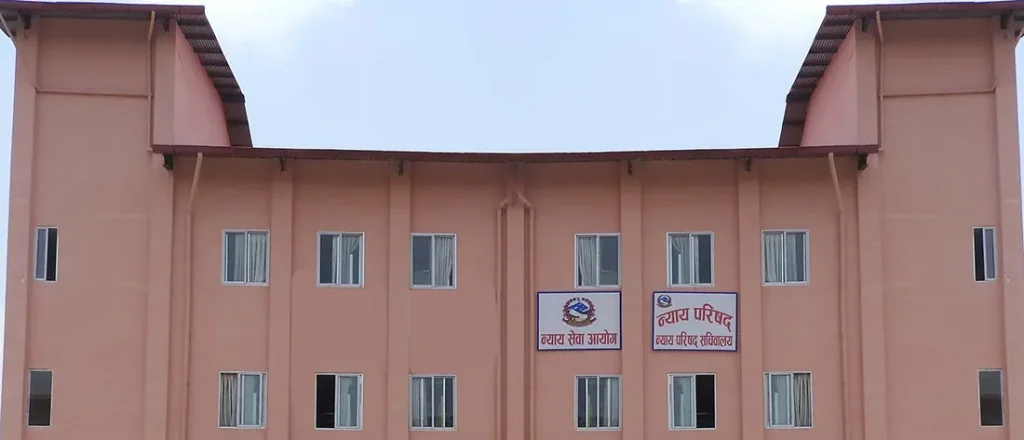 तीन उच्च अदालतमा न्यायाधीशका सात दरबन्दी कटौतीको सुझाव