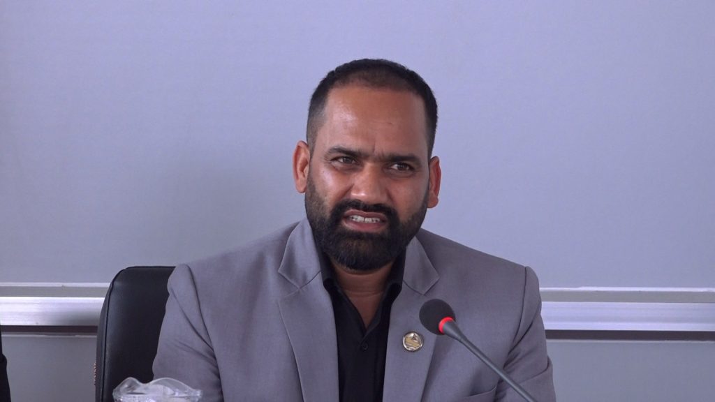 आन्तरिक हवाई सेवाको दायित्वसम्बन्धी विधेयक यात्रुमैत्री बनाउन खोजिएको हो :मन्त्री पौडेल