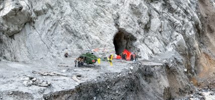 भोटेकोशी बाढीः हालसम्म १३ हजार ३९६ को उद्धार