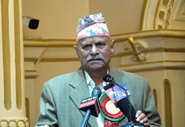 राज्यको हस्तक्षेप र राजनीतिले शिक्षा प्रणाली ध्वस्त बनायो : पूर्वराष्ट्रपति डा. यादव 