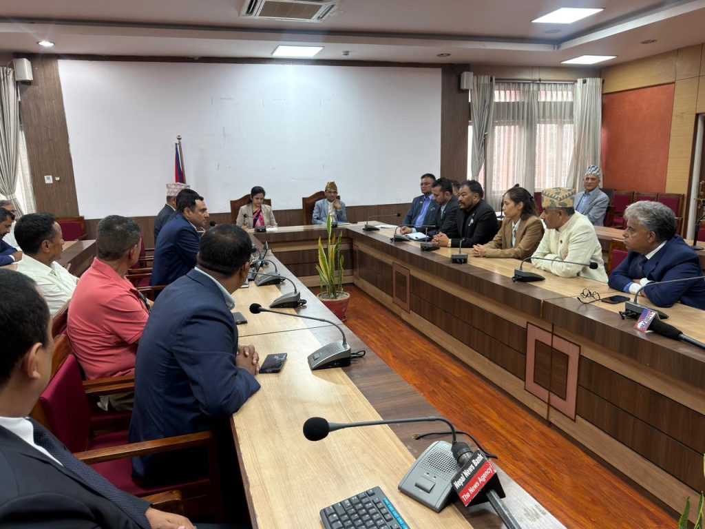 ग्यास आपूर्तिमा सहजीकरण गर्न सरकार तयार : मन्त्री यादव