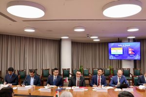 अर्थमन्त्री डा.वाग्ले भारतमा, आर्थिक सम्बन्ध तथा पुनःस्थापना र पुनर्निर्माणका बारेमा छलफल जारी