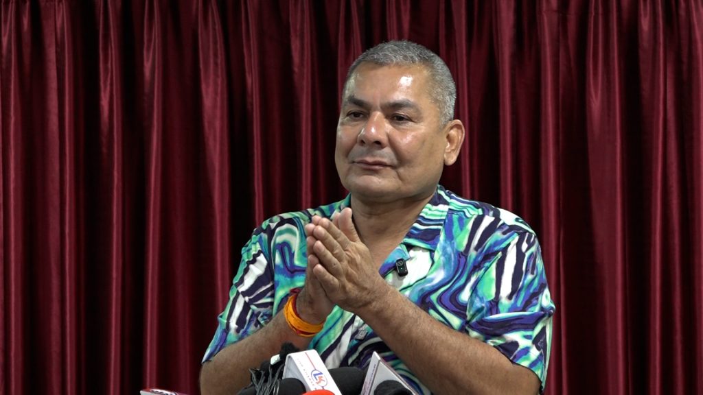 सरकारले देश जलाउने काम गर्‍यो, राजसंस्थाबिना राष्ट्रको रक्षा हुन सक्दैन : दुर्गा प्रसाईं