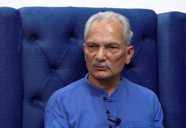 सरकारले ‘द ग्रे जोन’को रिपोर्टबारे चित्तबुझ्दो जवाफ दिनुपर्छ : डा.भट्टराई सरकारले ‘द ग्रे जोन’को रिपोर्टबारे चित्तबुझ्दो जवाफ दिनुपर्छ : डा.भट्टराई