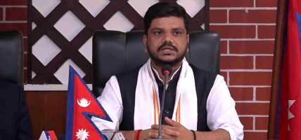 स्वदेशमै रोजगारी सिर्जना गर्न १२ वटा ‘फ्ल्यागसिप’ कार्यक्रम सञ्चालन गर्दैछौँ : मन्त्री यादव