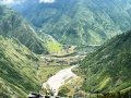 भिरको काखमा बस्ती, जोखिममा दैनिकी भिरको काखमा बस्ती, जोखिममा दैनिकी