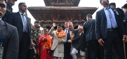 श्रीकृष्ण जन्माष्टमीमा राष्ट्रपति पौडेलले गरे कृष्ण मन्दिरको दर्शन