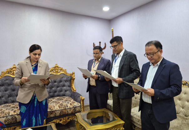 बीपी स्वास्थ्य विज्ञान प्रतिष्ठानमा शिक्षाध्यक्ष, रजिस्ट्रार र अस्पताल निर्देशक नियुक्त बीपी स्वास्थ्य विज्ञान प्रतिष्ठानमा शिक्षाध्यक्ष, रजिस्ट्रार र अस्पताल निर्देशक नियुक्त