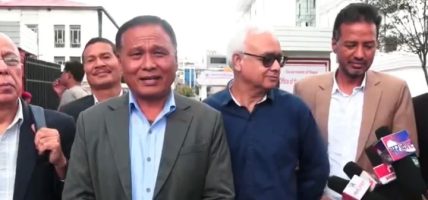 प्रधानमन्त्रीलाई कुलमानको सुझाव : हेभी इक्विपमेन्ट तत्काल घटनास्थल पुर्याऔँ