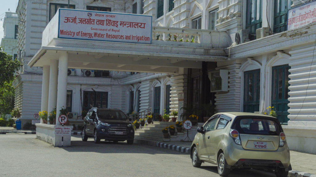 विकास आयोजनाहरूको सुरक्षाका लागि ऊर्जा मन्त्रालयले अघि सा-यो ६ बुँदे नयाँ अवधारणा