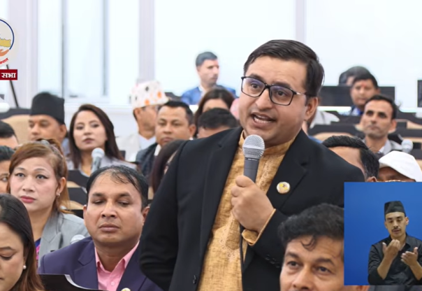 रसुवा विपदका लागि आएका राहत सामग्री विमानस्थलमै अलपत्र : सांसद न्यौपाने