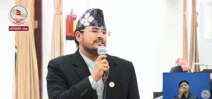 सरकारले आफैं बनाएको राजदूत नियुक्तिको मापदण्ड आफैं मिच्यो : ज्ञानेन्द्र शाही