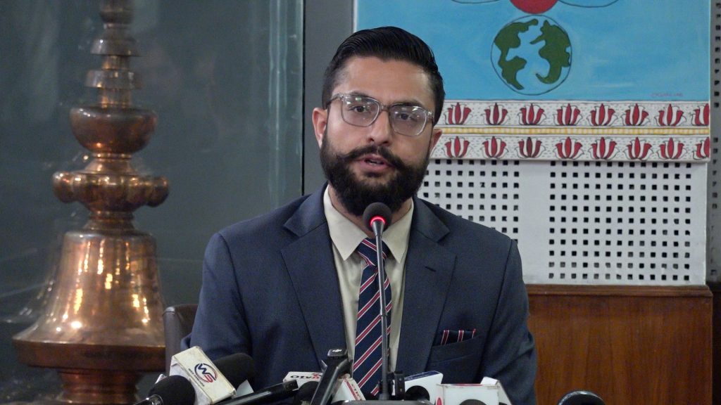बाढी प्रभावित विद्यार्थीलाई निःशुल्क अध्ययनको व्यवस्था गर्ने शिक्षामन्त्रीको घोषणा