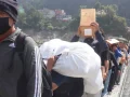 भोटेकोशी बाढीले बगाएका पुलको विकल्पमा, ढुङ्गे–त्रिशूली जोड्ने झोलुङ्गे पुल सञ्चालनमा भोटेकोशी बाढीले बगाएका पुलको विकल्पमा, ढुङ्गे–त्रिशूली जोड्ने झोलुङ्गे पुल सञ्चालनमा