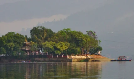 पोखराको प्रख्यात तालबाराही मन्दिर तीन वर्षपछि भक्तजनका लागि खुला पोखराको प्रख्यात तालबाराही मन्दिर तीन वर्षपछि भक्तजनका लागि खुला