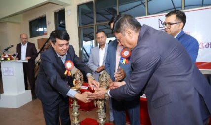 लुम्बिनी केबलकारमा भारतीय पर्यटक २४ प्रतिशतले वृद्धि, पाँचतारे होटल र क्यासिनो निर्माण अन्तिम चरणमा लुम्बिनी केबलकारमा भारतीय पर्यटक २४ प्रतिशतले वृद्धि, पाँचतारे होटल र क्यासिनो निर्माण अन्तिम चरणमा