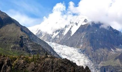 सम्पर्कविहीन जापानी पर्वतारोहीद्वयको शव फेला सम्पर्कविहीन जापानी पर्वतारोहीद्वयको शव फेला