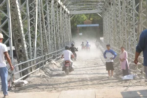 सेनाद्वारा आरुघाटस्थित बूढीगण्डकीमा ‘बेलिब्रिज’ जडान