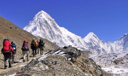 दसैँ अवधिमा अन्नपूर्ण पदमार्गमा पाँच हजार ३८४ पर्यटक दसैँ अवधिमा अन्नपूर्ण पदमार्गमा पाँच हजार ३८४ पर्यटक