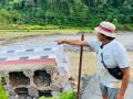 ‘आफ्नै खेत बगेको भन्दा वडा भवन ढलेकामा दुःख लागेको छ’ ‘आफ्नै खेत बगेको भन्दा वडा भवन ढलेकामा दुःख लागेको छ’