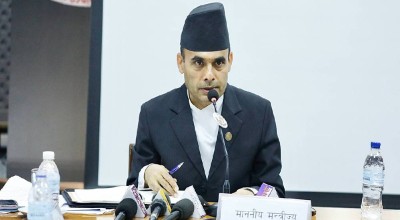 सञ्चारमन्त्री डा तिमिल्सिनाद्वारा नुवाकोटका बाढीपीडितसँग छलफल सञ्चारमन्त्री डा तिमिल्सिनाद्वारा नुवाकोटका बाढीपीडितसँग छलफल