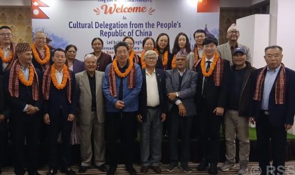 चिनियाँ सांस्कतिक टोली सम्मानित चिनियाँ सांस्कतिक टोली सम्मानित