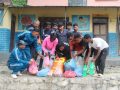 दशैंमा भोकै परेका अलपत्र मजदुरलाई नगरपालिकाले दियो मासुसहित खाद्यन्न दशैंमा भोकै परेका अलपत्र मजदुरलाई नगरपालिकाले दियो मासुसहित खाद्यन्न