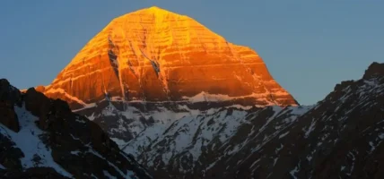 हिमपातले कैलाश मानसरोवर यात्रा प्रभावित