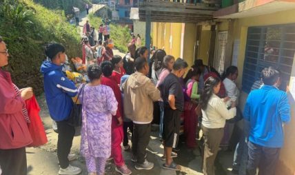 तीन महिनामै खाद्यको एक करोड बढीको व्यापार तीन महिनामै खाद्यको एक करोड बढीको व्यापार
