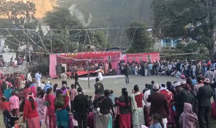चैनपुरमा सिलदेवी मेला, परम्परागत ढाँकी नाचदेखि मागलसम्म प्रस्तुत चैनपुरमा सिलदेवी मेला, परम्परागत ढाँकी नाचदेखि मागलसम्म प्रस्तुत
