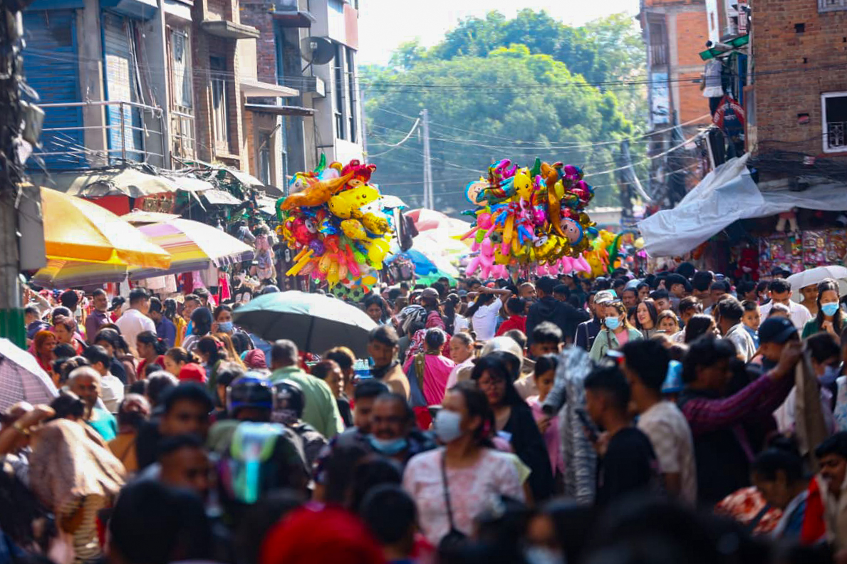 अष्टमीका दिन पनि मङ्गलबजारमा उस्तै चहलपहल