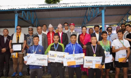 पोखरा पर्वतीय दौडमा सुदूरपश्चिमका नरेन्द्र च्याम्पियन पोखरा पर्वतीय दौडमा सुदूरपश्चिमका नरेन्द्र च्याम्पियन