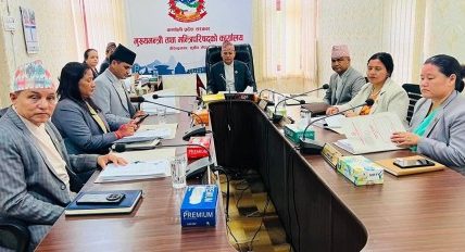 कर्णाली सरकारका ३२ स्वकीय, एमालेका दुई मन्त्रीले छानेनन् सूचना प्रविधि सहायक