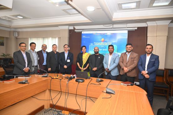 करदाता प्रोत्साहन उपहार कार्यक्रम : पर्साका लालबाबु साह कानुलाई १० लाखको बम्पर उपहार