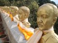 घुन्सा हेलिकप्टर दुर्घटनामा ज्यान गुमाएकाहरूको सम्झनामा निर्मित अर्धसालिक घुन्सा हेलिकप्टर दुर्घटनामा ज्यान गुमाएकाहरूको सम्झनामा निर्मित अर्धसालिक