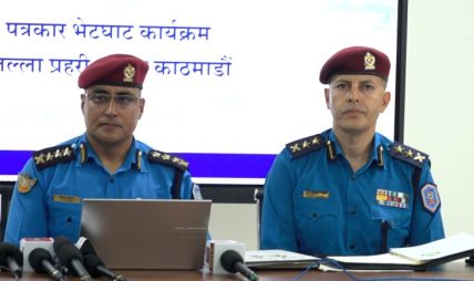 सिक्री स्न्याचिङ र मोटरसाइकल चोरीमा संलग्न समूह पक्राउ सिक्री स्न्याचिङ र मोटरसाइकल चोरीमा संलग्न समूह पक्राउ