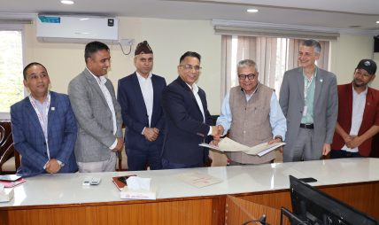 रेडक्रस सोसाइटीले भोटेकोशी–त्रिशूली बाढी प्रभावितका लागि घर बनाइदिने रेडक्रस सोसाइटीले भोटेकोशी–त्रिशूली बाढी प्रभावितका लागि घर बनाइदिने