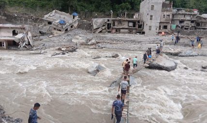 पैरेबेँसी-शान्तिबजार खण्डमा तुइन सञ्चालन पैरेबेँसी-शान्तिबजार खण्डमा तुइन सञ्चालन