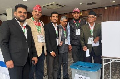 कांग्रेस महाधिवेशनः सभागृहमा ६७ वर्षीय बुर्लाकोटीले गरे पहिलो मतदान कांग्रेस महाधिवेशनः सभागृहमा ६७ वर्षीय बुर्लाकोटीले गरे पहिलो मतदान