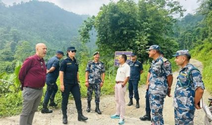 सीमा क्षेत्रमा सुरक्षा निगरानी बढाउँदै झापा प्रशासन