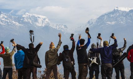 काँकडभिट्टाबाट तीन महिनामा हजारभन्दा बढी पर्यटक भित्रिए काँकडभिट्टाबाट तीन महिनामा हजारभन्दा बढी पर्यटक भित्रिए