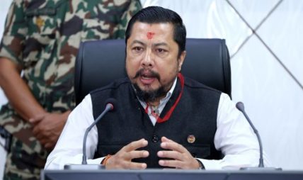 ७३ प्रतिशत नागरिकले भौतिक रुपमा काउन्टरमा गएर महसुस तिर्छन्, समय वचत गर्न आग्रह ७३ प्रतिशत नागरिकले भौतिक रुपमा काउन्टरमा गएर महसुस तिर्छन्, समय वचत गर्न आग्रह
