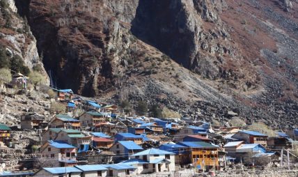नेपालकै ‘कान्छो’ राष्ट्रिय निकुञ्जमा कर्मचारी खटाइयो, नियमित कामकाजमा सहज नेपालकै ‘कान्छो’ राष्ट्रिय निकुञ्जमा कर्मचारी खटाइयो, नियमित कामकाजमा सहज