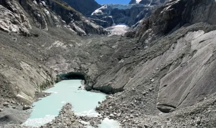 हिमनदी पग्लिँदा खुल्दैछ स्विट्जरल्यान्डको इतिहास हिमनदी पग्लिँदा खुल्दैछ स्विट्जरल्यान्डको इतिहास