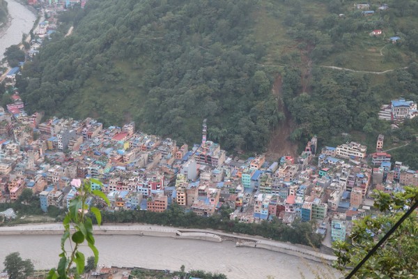 विपद्ले थलिएको म्याग्दीलाई पुनर्निर्माणको चिन्ता